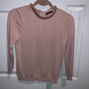 Zara sweater with chain collar